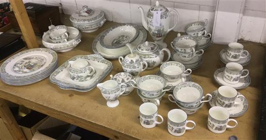 Wedgwood Chinese Legend dinner service